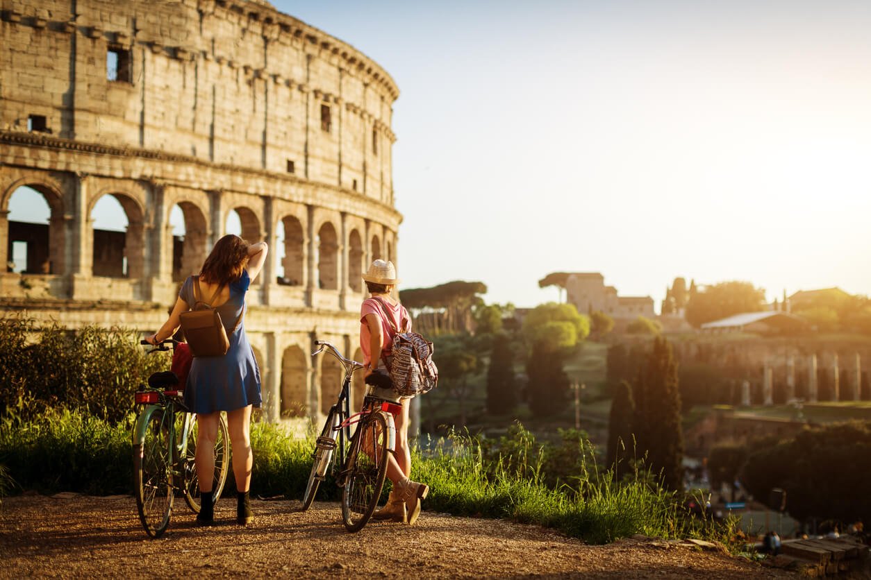 Vacanze in bici in Italia con nuovi itinerari online e servizi bike friendly